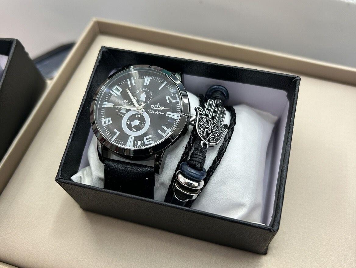 Set de reloj y pulsera.