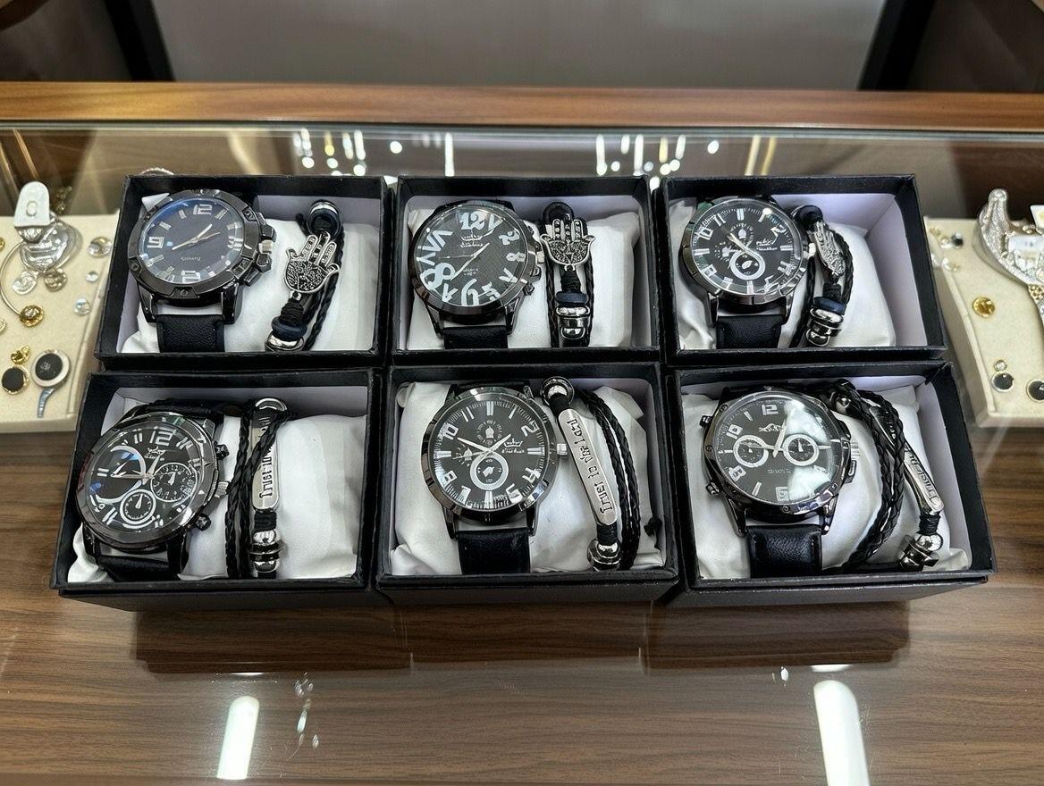 Set de reloj y pulsera.